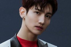Changmin (TVXQ) tiết lộ 5 bước chăm sóc da cho nam giới