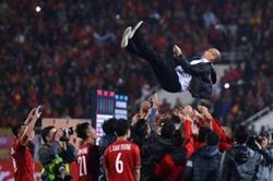 HLV Park Hang-seo: 'Là một HLV bóng đá, bạn có thể rơi xuống địa ngục bất cứ lúc nào'