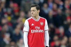 Đội hình cực 'khủng' kết hợp giữa Arsenal với M.U: Martial ra rìa