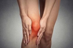 10 mẹo giảm đau đầu gối nhanh chóng và hiệu quả