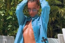 Chân dài Bella Hadid dậy sóng mạng xã hội khi 'toang' cả áo, lả lơi vòng một gợi cảm