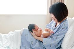 Cơ thể phụ nữ thay đổi thế nào sau sinh?