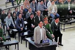 Đề nghị triệu tập Chủ tịch Đà Nẵng Huỳnh Đức Thơ tới phiên xét xử Vũ 'nhôm'