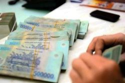Mẹ chơi hụi vỡ nợ, con trai có phải trả nợ?