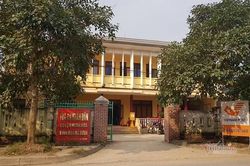 Chánh án 'mây mưa' với nữ kế toán tại phòng làm việc bị cách chức