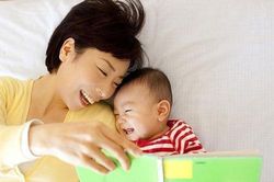 Đọc sách cho bé khi nào là thích hợp nhất?