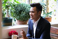 MC thời sự của VTV4: 'Tài sản tự sắm giá trị nhất là xe SH 100 triệu đồng'