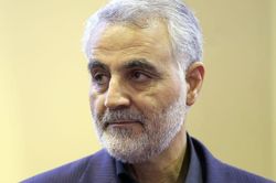 Tướng Iran thiệt mạng trong cuộc không kích của Mỹ, giá dầu bùng nổ