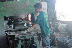 Nhiều doanh nghiệp hoạt động cầm chừng