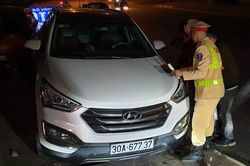 Phạt kịch khung, tạm giữ ô tô của người đàn ông vi phạm nồng độ cồn