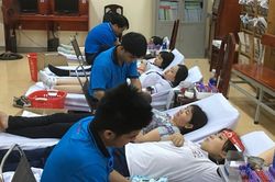 Sôi động Chủ nhật Đỏ tại TP Biên Hòa