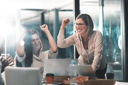 Cho nhân viên nghỉ thêm thứ tư, công ty Australia tăng gấp 3 lợi nhuận