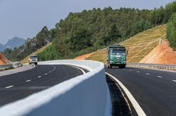 Xem xét mở cửa miễn phí cao tốc Bắc Giang - Lạng Sơn trước Tết