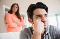 Chồng 'bật mí' về lý do chán vợ khiến hội chị em sôi sùng sục