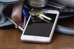 Những sai lầm tai hại nhiều người mắc phải khiến smartphone nhanh hỏng