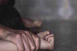 Ghé vào nhà xin nước, hiếp dâm thiếu nữ 15 tuổi