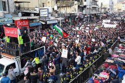 Jordan: Biểu tình lớn phản đối nhập khẩu khí đốt từ Israel