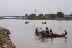 Lật thuyền lúc nửa đêm, 2 vợ chồng tử vong