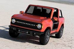 Ford Bronco hồi sinh - sự trở lại của mẫu xe huyền thoại