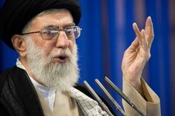 Lãnh tụ tối cao Iran lên tiếng về việc tấn công Mỹ bằng tên lửa