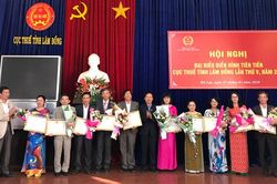 Thi đua để tạo bước đột phá mới