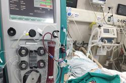 Một bệnh nhân tử vong sau khi bỏ thuốc, ăn thực dưỡng để chữa bệnh