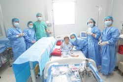 Bệnh nhi bị u nguyên bào thần kinh được cứu sống nhờ ghép tế bào gốc