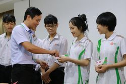 'Xuân sẻ chia' mang 238 vé xe Tết đến sinh viên khó khăn 16 tỉnh miền Trung