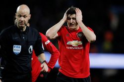 MU gặp hạn lớn, Harry Maguire nối gót Pogba