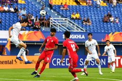 U23 châu Á: Đương kim vô địch chia điểm, Qatar đánh rơi chiến thắng