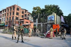 Phái đoàn ngoại giao của 15 nước tới thị sát khu vực Kashmir