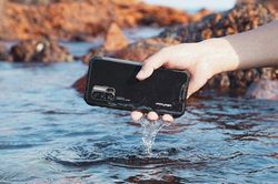 Smartphone 'nồi đồng cối đá', pin 5.500 mAh, RAM 8 GB, giá 8,54 triệu