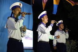 Đón sinh nhật nơi đầu sóng