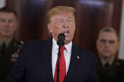 Tổng thống Trump: Mỹ chưa cần dùng đến quân đội để đối phó với Iran