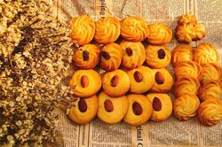 Tự làm bánh quy bơ đón Tết, vừa an toàn vừa ngon rẻ