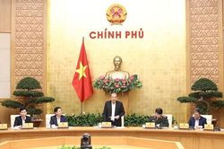 Phó Thủ tướng Thường trực: Khẩn trương cải tạo, nâng cấp kết cấu hạ tầng các cảng hàng không