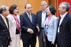 Thủ tướng Nguyễn Xuân Phúc dự hội nghị tổng kết công tác dân vận; triển khai Nghị quyết 01 và 02/NQ-CP của Chính phủ