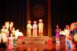 Rằng vui thì thật là vui...