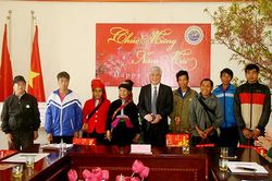 Các đồng chí lãnh đạo tỉnh thăm, chúc Tết các địa phương, đơn vị