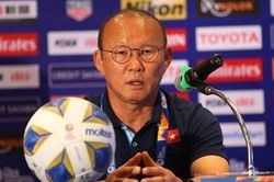 HLV Park Hang-seo hoàn toàn tin tưởng VAR