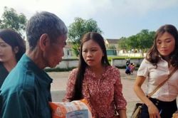 Hà Tĩnh: 'Tết ấm tình người' cho những mảnh đời khó khăn