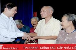 Chủ nhiệm Ủy ban KHCN&MT của Quốc hội chúc Tết tại Can Lộc