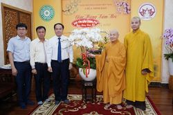 TP.HCM : Ban Tôn giáo Chính phủChúc Tết Hòa thượng Chủ tịch HĐTS GHPGVN