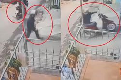 Hai kẻ gian phối hợp lẻn vào nhà lấy trộm xe máy ở Thủ Đức