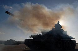 Libya: Lực lượng nguyên soái Haftar tuyên bố ngừng bắn ở Tripoli