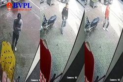 Công an đang điều tra nhóm 'xã hội đen' xông vào nhà đánh 2 vợ chồng ở TP Vinh nhập viện
