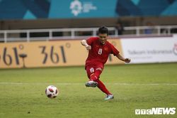 U23 Việt Nam vs U23 Jordan: HLV Park Hang Seo loay hoay giải 'bài toán' Quang Hải