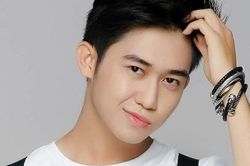 Nam chính trong vụ 'Nam Em bị tố giật chồng' lên tiếng, nói rõ mối quan hệ với 2 người phụ nữ đang gây thị phi