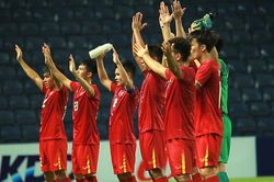 U23 Việt Nam vỗ tay kiểu Viking tri ân khán giả