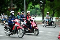 Không khí lạnh suy yếu chậm, miền Bắc đêm lạnh, ngày hửng nắng